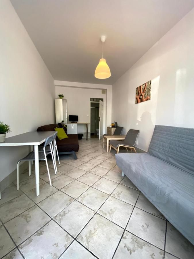 Zefir Pokoje Apartment Uniescie Bagian luar foto